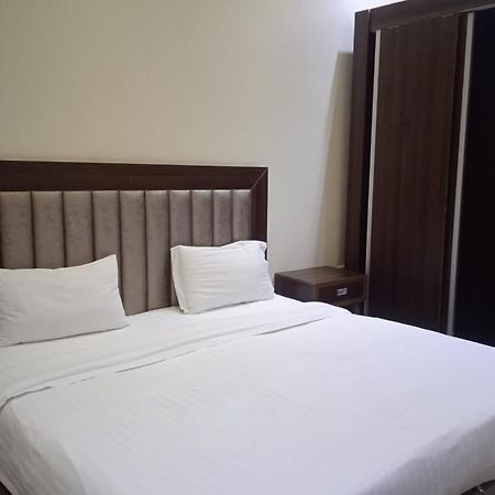Quiet Rooms 7 Riyadh Eksteriør bilde