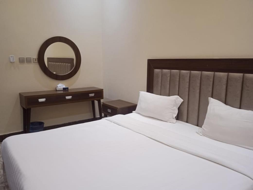 Quiet Rooms 7 Riyadh Eksteriør bilde