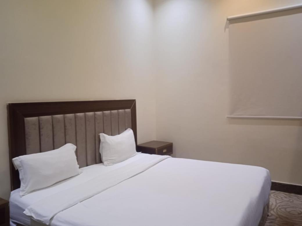 Quiet Rooms 7 Riyadh Eksteriør bilde